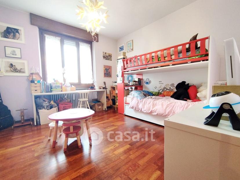 Trilocale in Via Volturno — foto 18 di 35