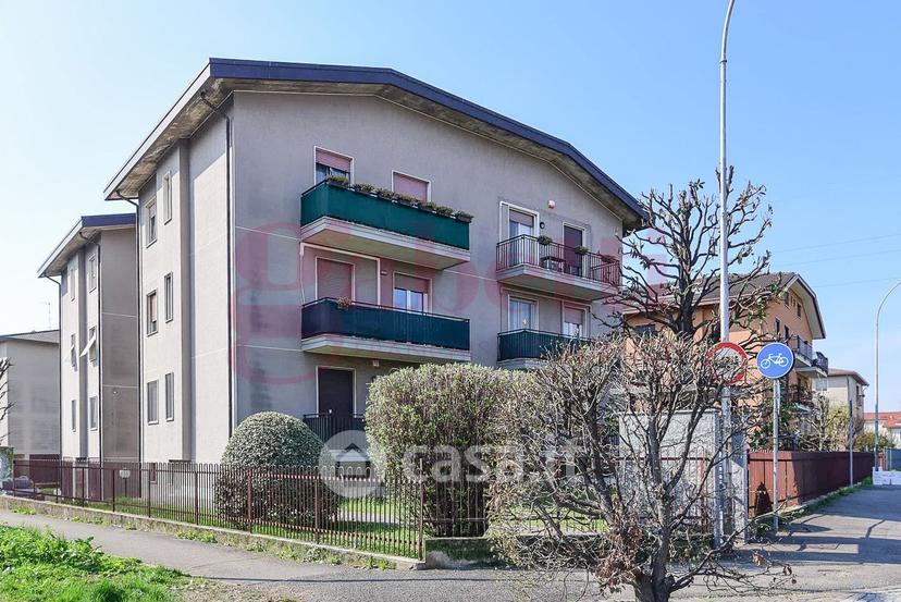 Trilocale in Via Monte Resegone — foto 8 di 31