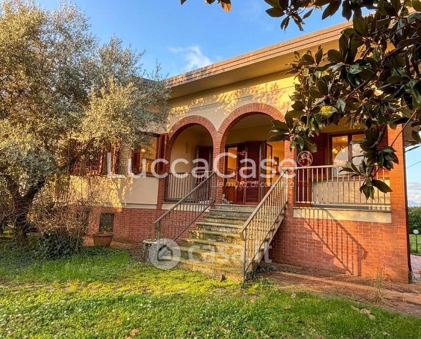 Villa in Via dei Ceccotti 95 — foto 7 di 61