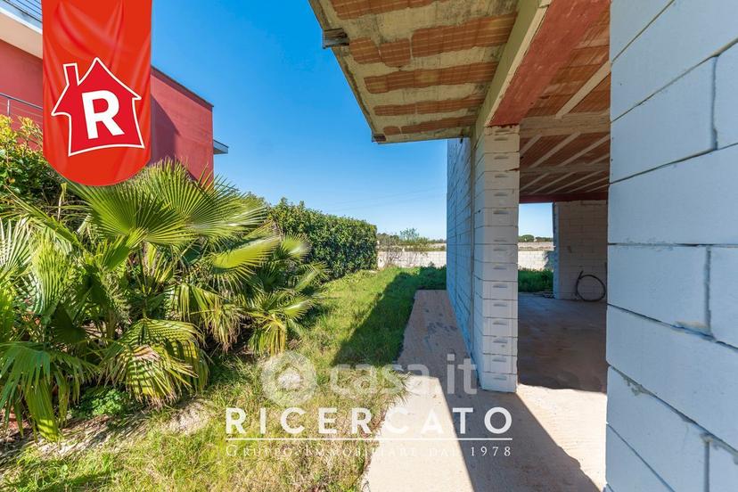 Villa in Via Charles Le Corbusier 71 — foto 36 di 37