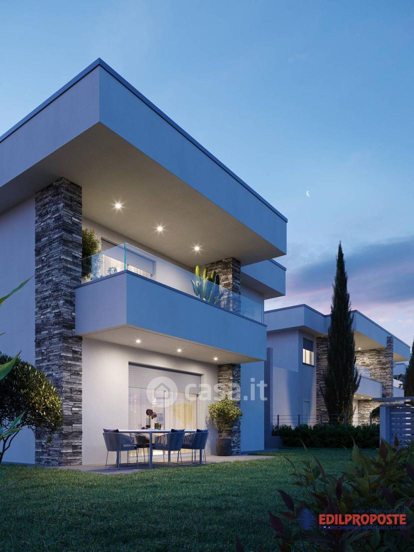 Villa in Via del Seprio — foto 7 di 24