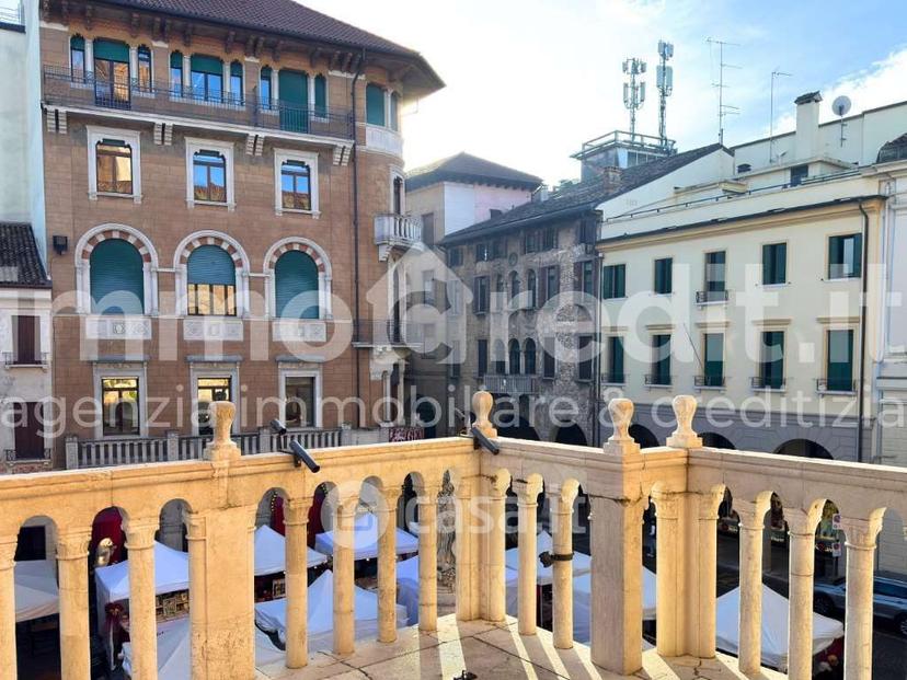 Appartamento in Via Indipendenza 4