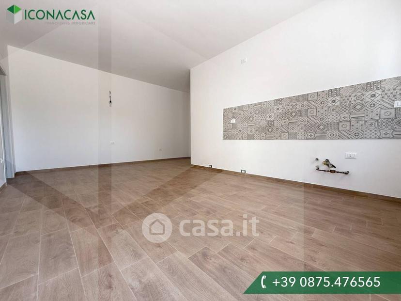 Trilocale in Via Giappone — foto 6 di 15