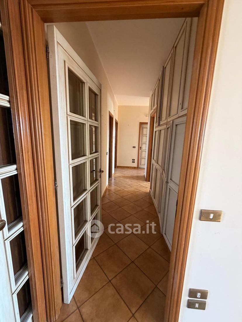 Quadrilocale in Via Gian Domenico Romagnosi 4 — foto 9 di 26