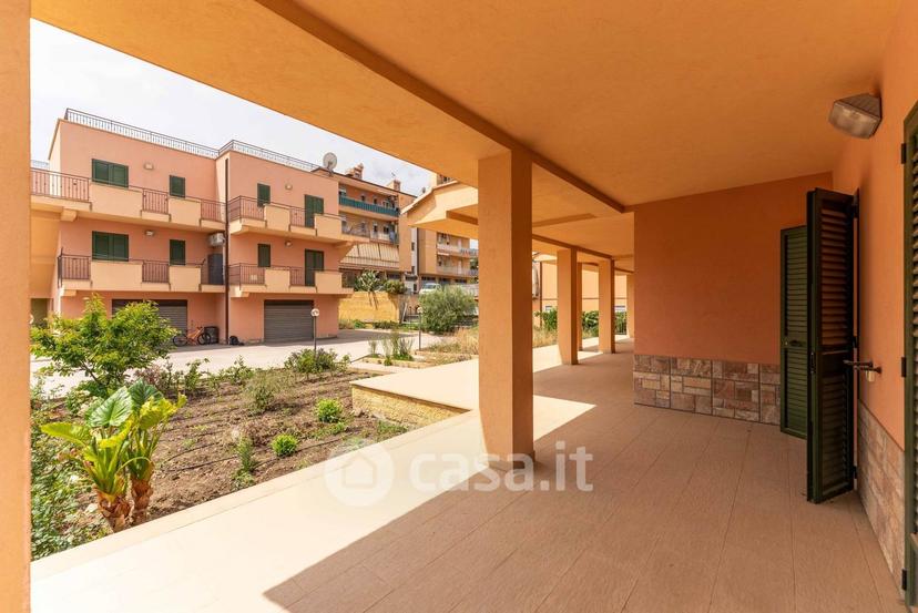 Trilocale in Viale delle Madonie 32 — foto 4 di 24