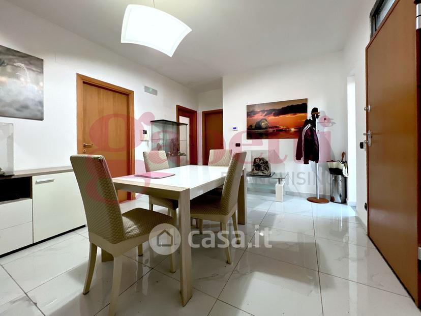 Villa in Via Vigne Vecchie — foto 23 di 49