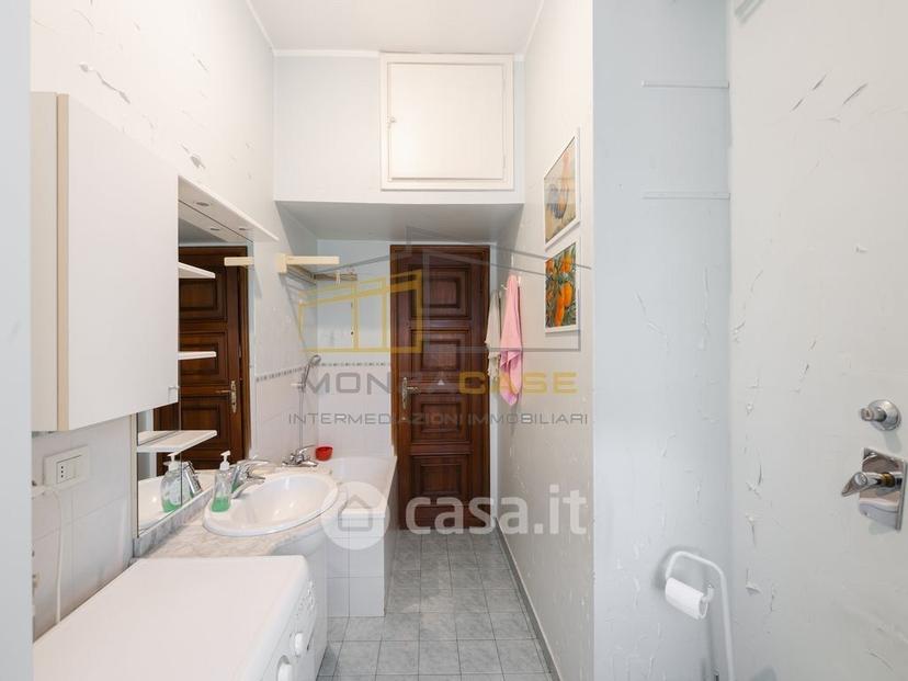 Quadrilocale in Via Monte Bianco 17 — foto 9 di 46
