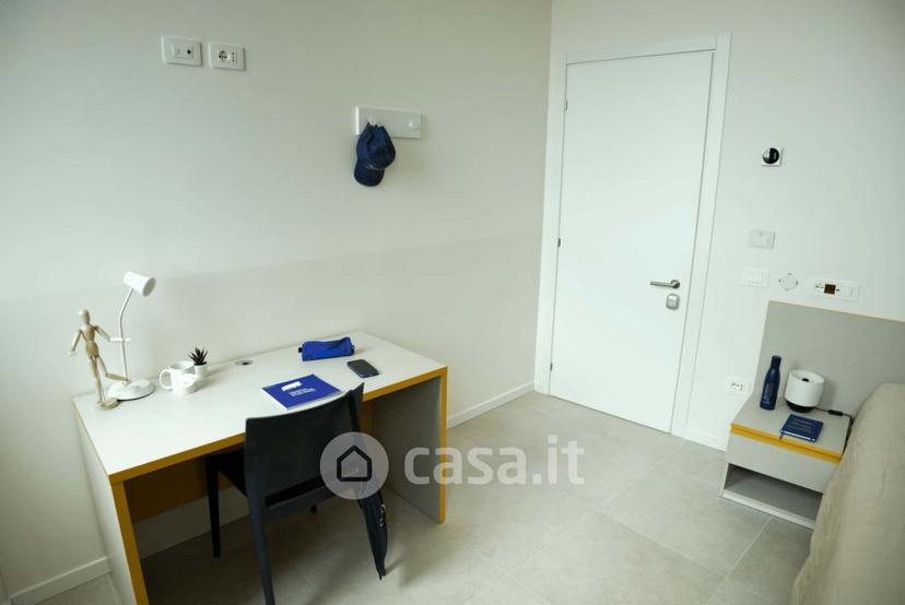 Stanza in Via Darsena 81 /a — foto 9 di 10