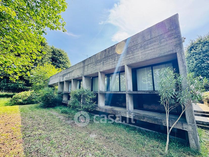 Villa in Via Giosuè Carducci 20 a — foto 121 di 182