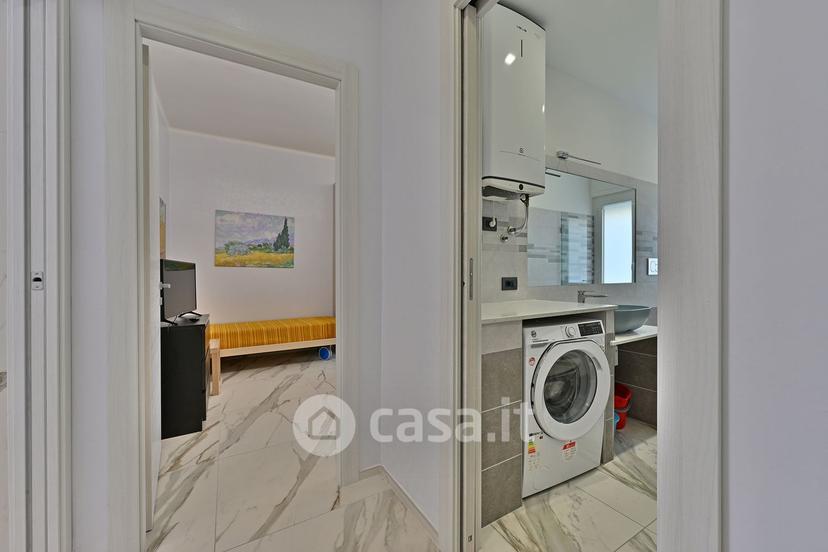 Trilocale in Via degli Aranci 10 — foto 7 di 32