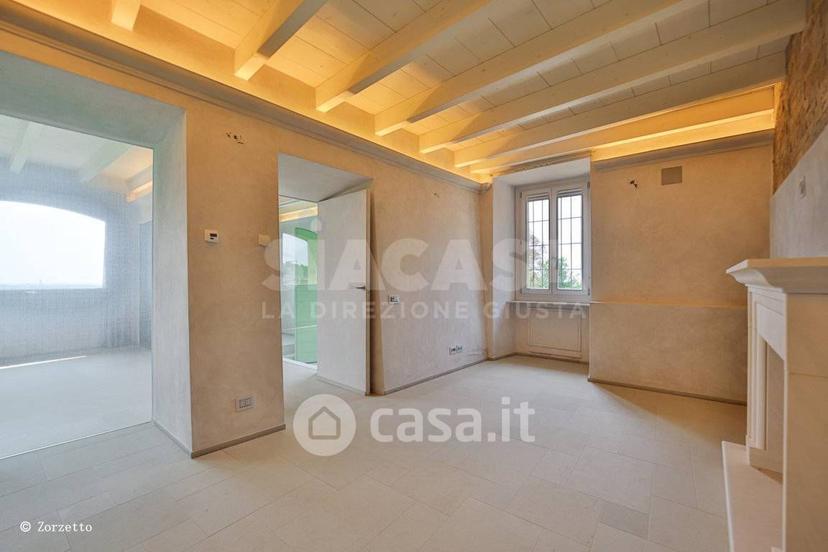 Villa in Via Belvedere 37 — foto 28 di 95