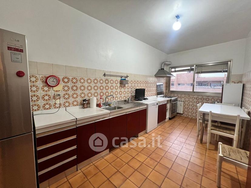 Stanza in Via Elio Lampridio Cerva — foto 11 di 19