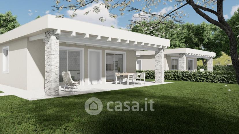 Villa in Via San Rocco — foto 2 di 32