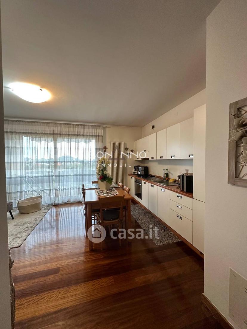 Trilocale in Via dei Carpani — foto 23 di 24