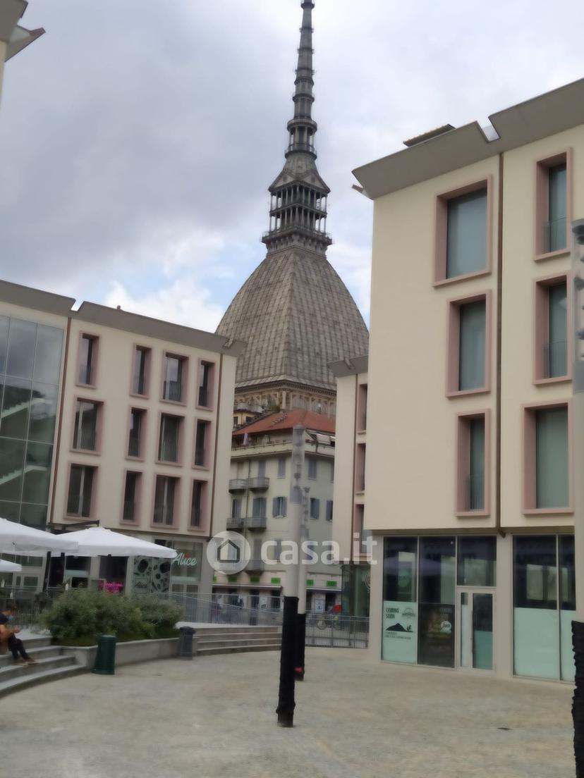 Stanza in Via Sant'Ottavio 13 — foto 16 di 16