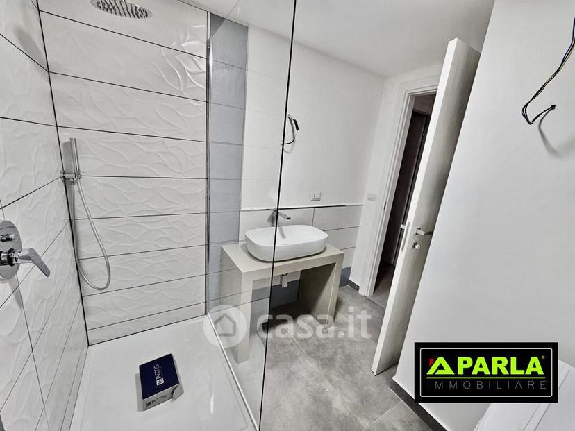 Quadrilocale in Viale Regina Margherita — foto 9 di 16