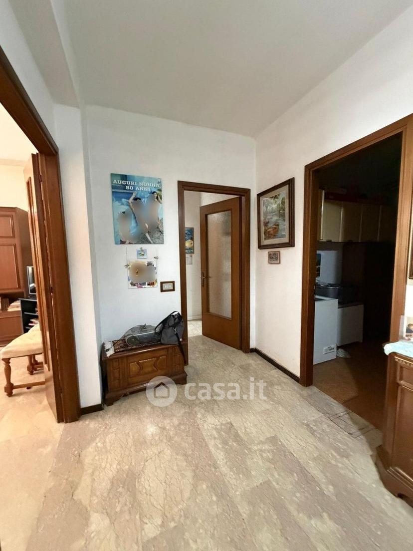 Trilocale in Via Sporzana — foto 16 di 36