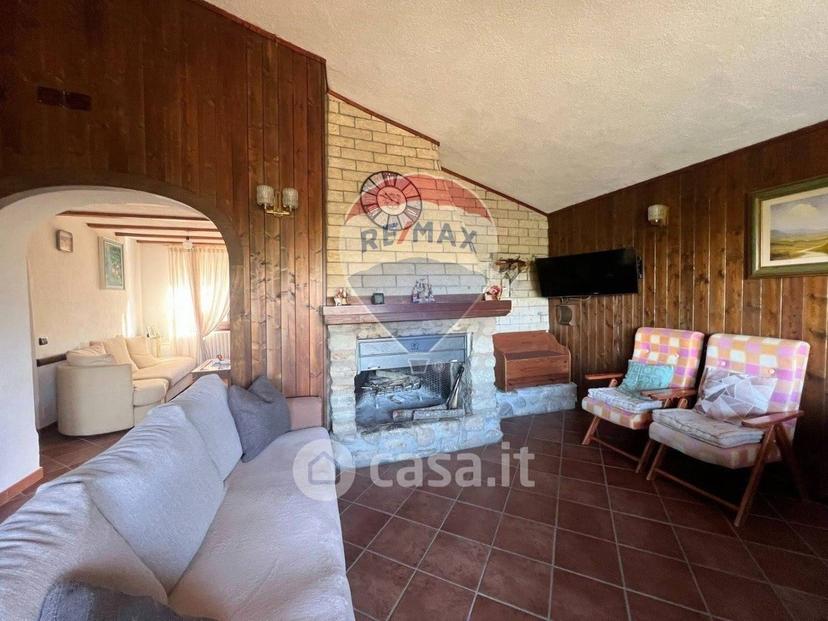 Villa in Via Torre 31 — foto 20 di 36