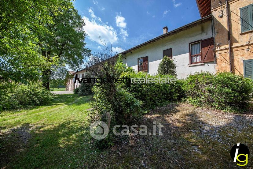 Villa in Via Sempione 13 — foto 12 di 40