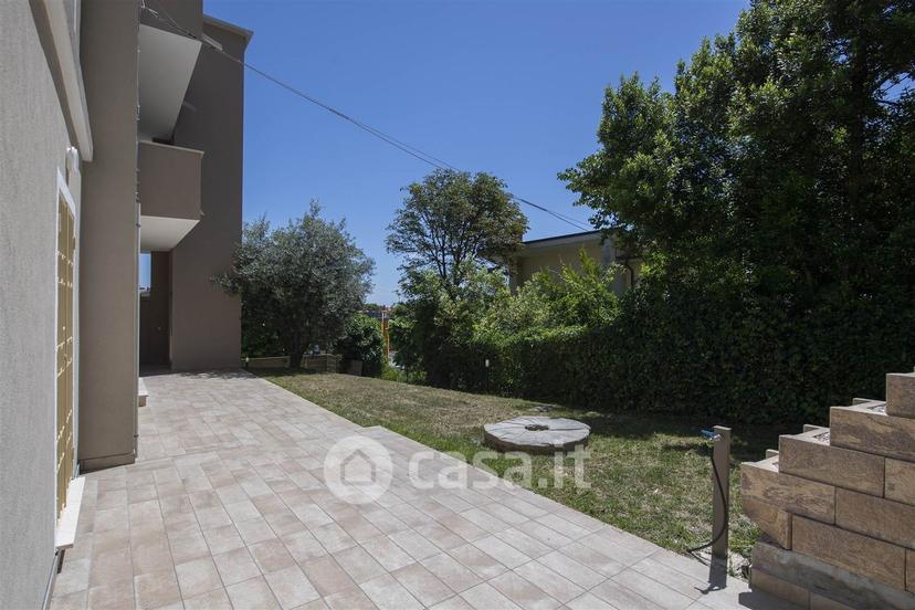 Appartamento in Via Antonio Gramsci 60 — foto 17 di 35