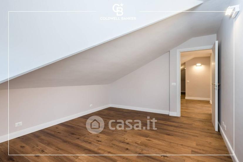 Trilocale in Via Giuditta Levato 1 — foto 22 di 25