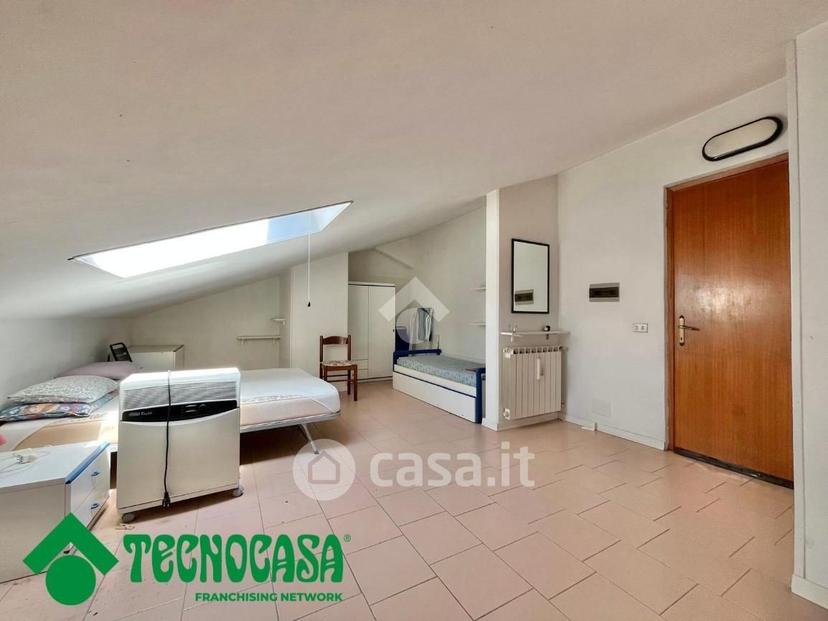 Quadrilocale in Viale 25 Aprile 32 — foto 7 di 24