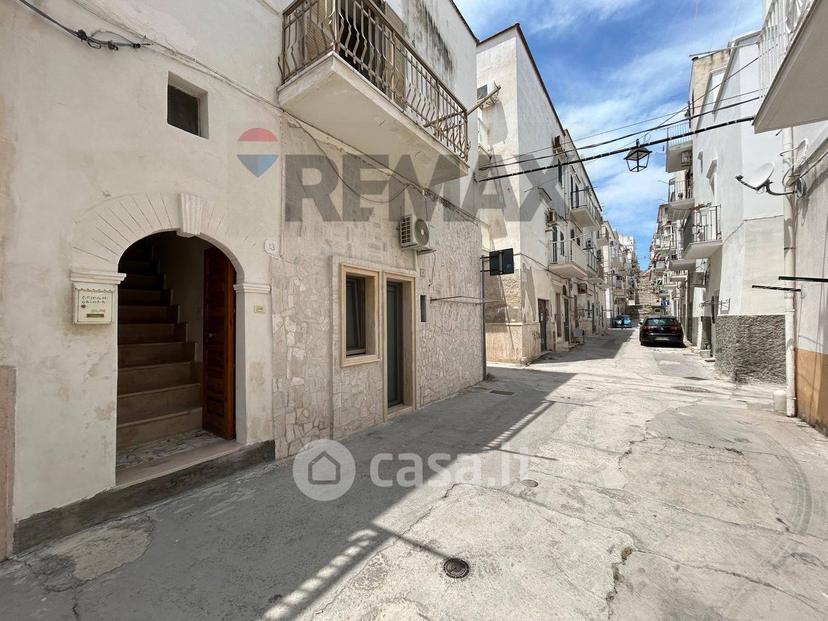 Quadrilocale in Via Fratelli Cocle 13 — foto 32 di 37