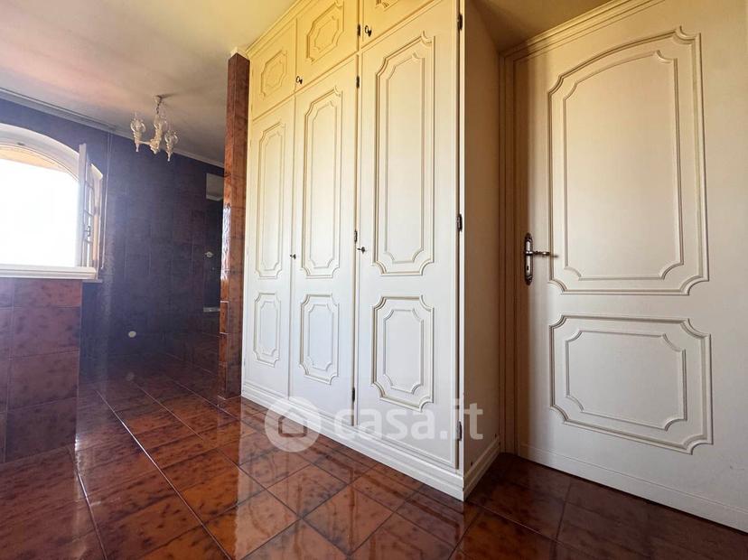 Villa in Via Diego Garoglio 28 — foto 40 di 47