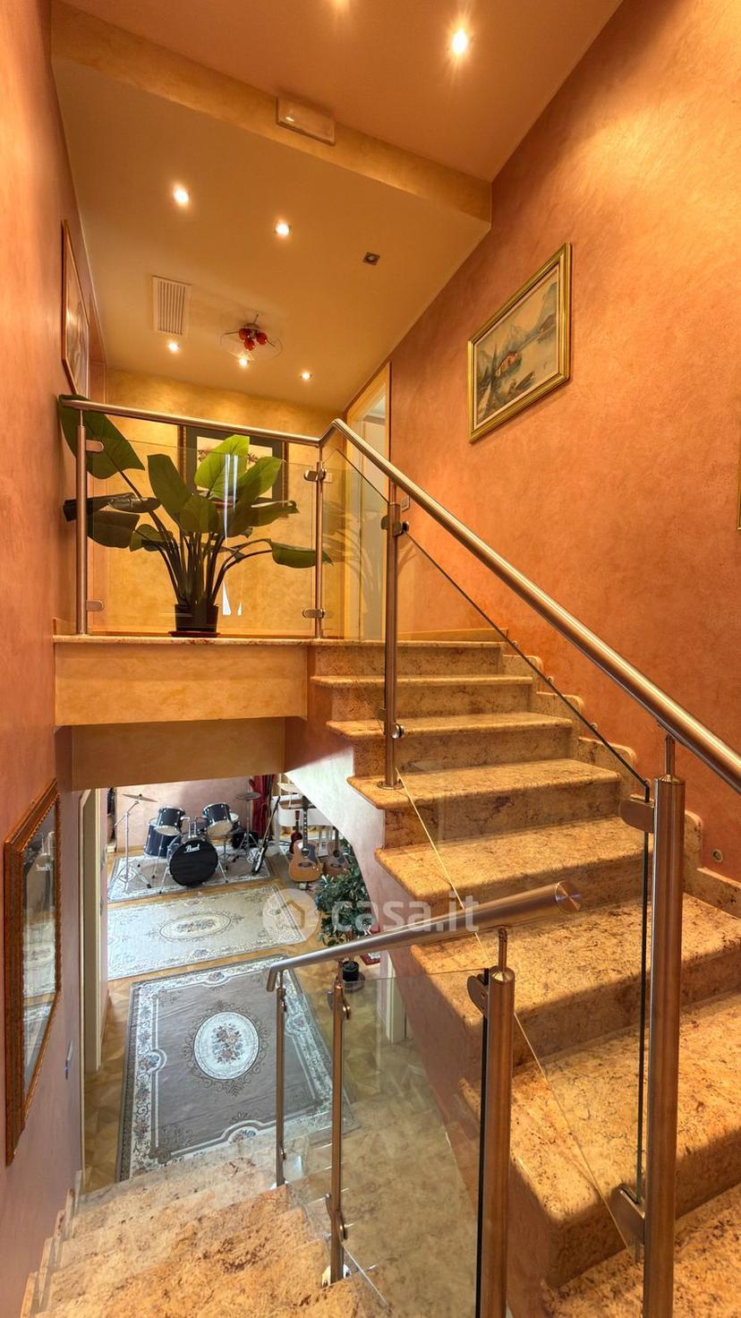 Villa in Via Leonardo da Vinci 19 — foto 7 di 49