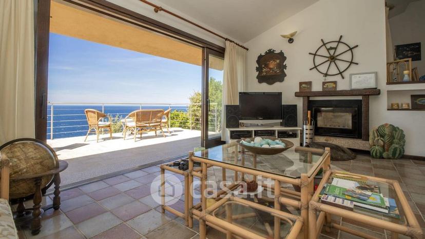 Villa in Località Costa Paradiso — foto 19 di 49