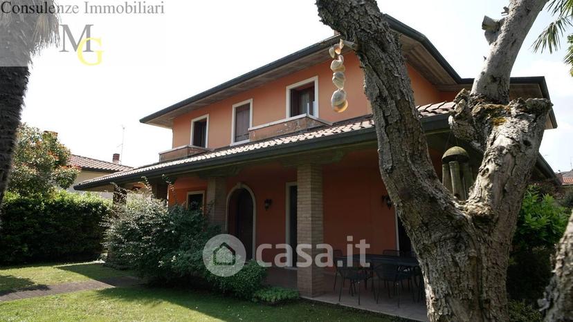 Villa in Via Madonna — foto 6 di 19