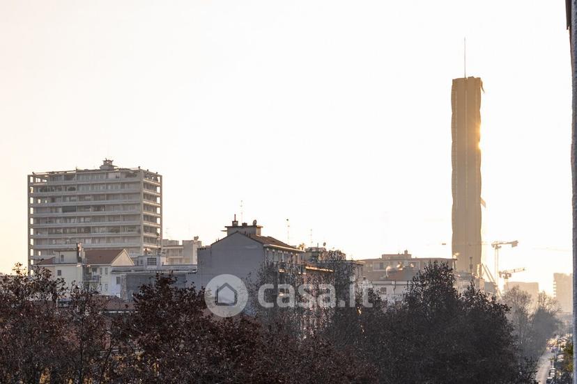 Quadrilocale in Via Giovanni Battista Fauchè 1 — foto 4 di 38