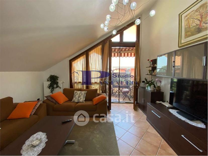 Trilocale in Via Cassolnovo — foto 6 di 22