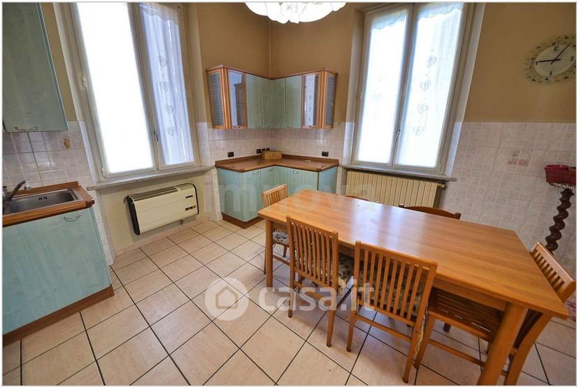 Villa in Via Alessandro Volta 26 — foto 15 di 18
