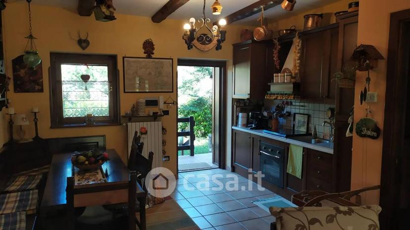 Villa in Località Canonica — foto 11 di 17