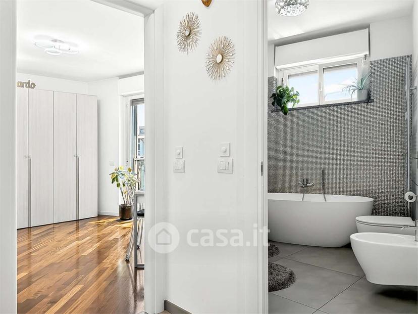 Trilocale in Via Giacomo Manzú 2 — foto 23 di 32