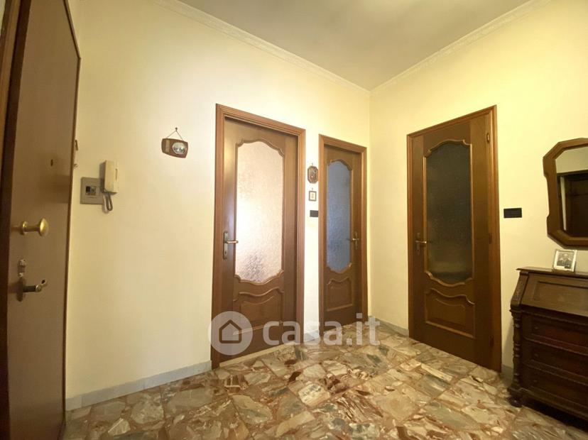 Trilocale in Via Oberdan 5 — foto 9 di 28