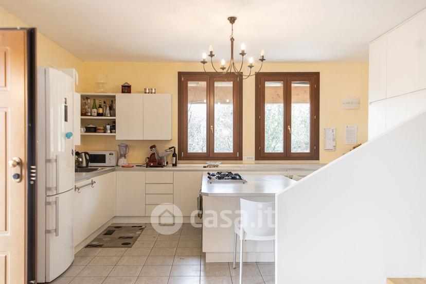 Villa in Via delle Fonti — foto 32 di 53