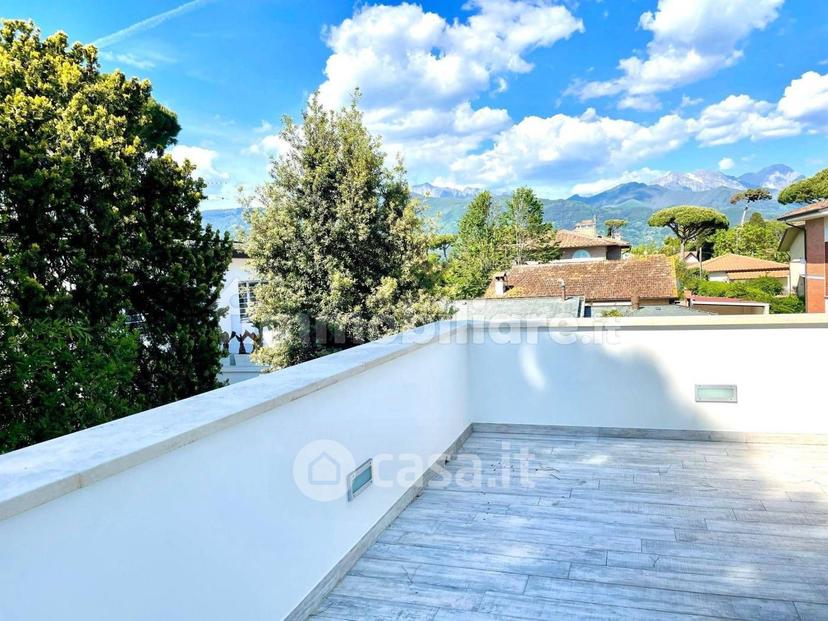 Villa in Via Donati — foto 7 di 22