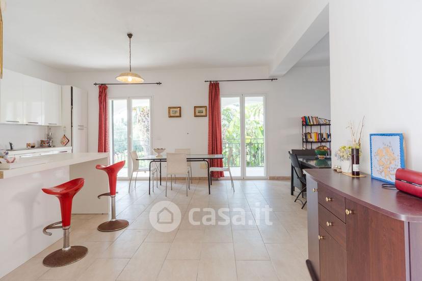 Villa in Via delle Fornaci — foto 31 di 41