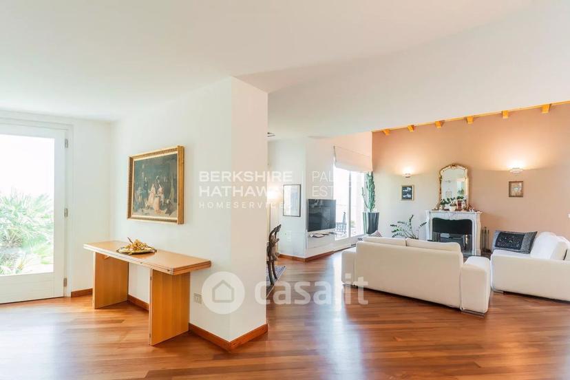 Villa in Via Paolo Carcano — foto 8 di 88