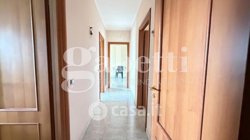Trilocale in Via Antonio Vivaldi 44 — foto 18 di 22