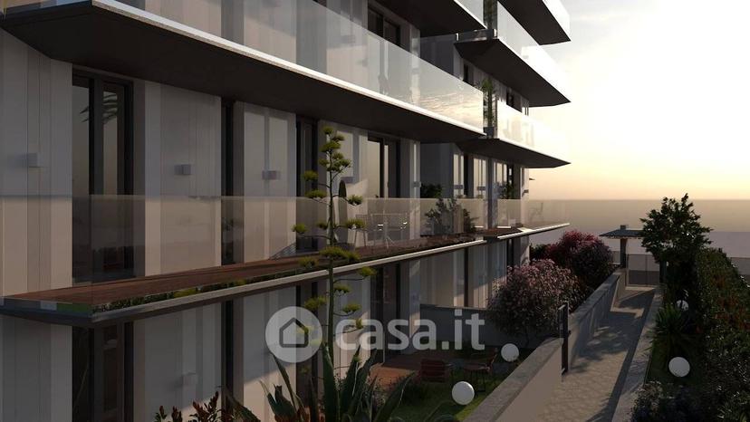 Quadrilocale in Via Roma 64 — foto 2 di 15