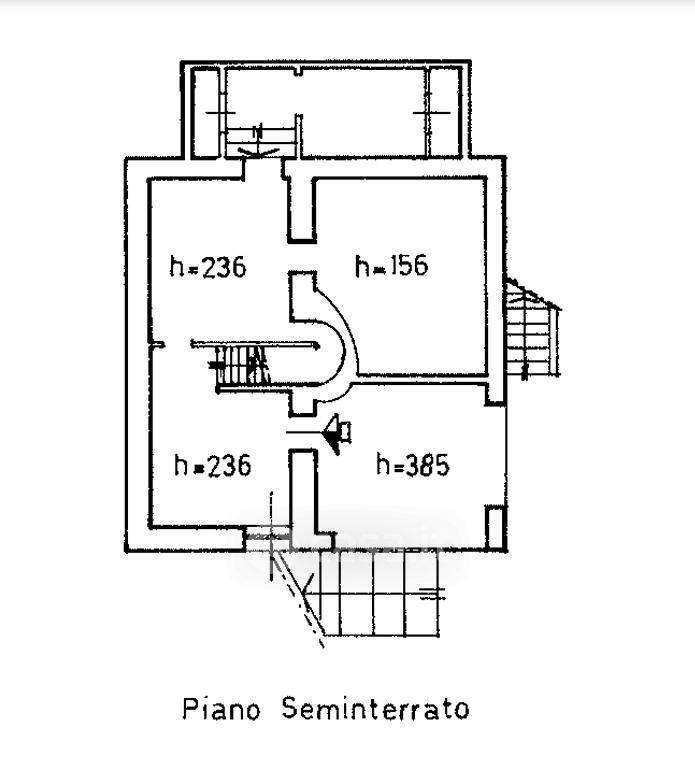 Villa in Via Massimo d'Azeglio 4 — foto 10 di 55