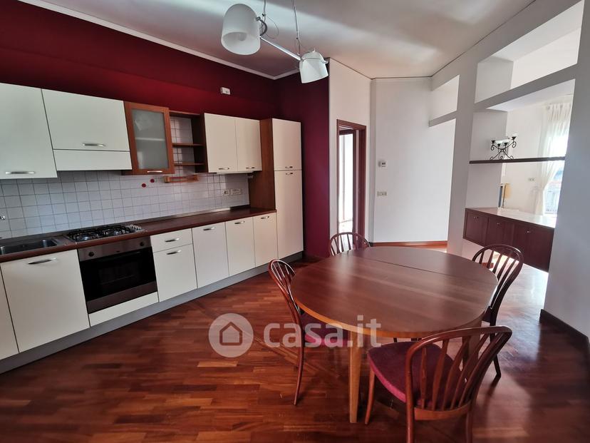 Trilocale in Via Rimini Roberto — foto 5 di 35