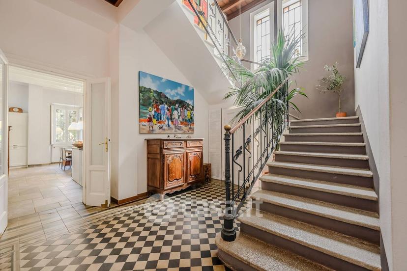 Villa in Via Marinoni — foto 12 di 29