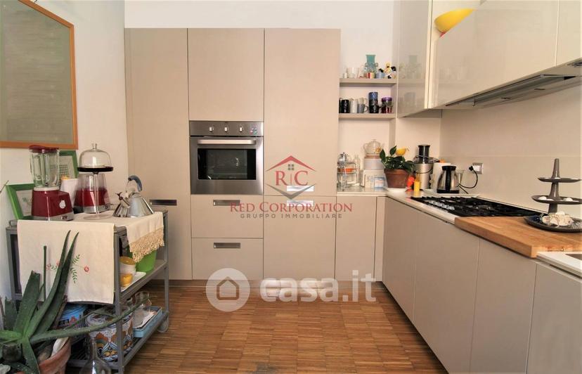 Appartamento in Piazza Camillo Prampolini — foto 12 di 13