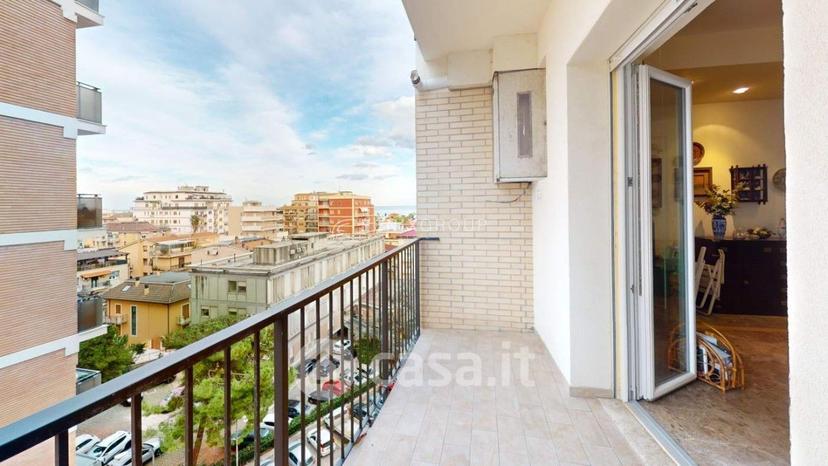 Appartamento in Viale Alcide de Gasperi 51 — foto 29 di 42