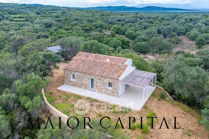 Villa in Località Stazzu Pulcheddu — foto 37 di 47