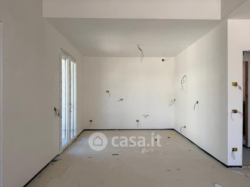 Trilocale in Via IV Novembre — foto 15 di 24